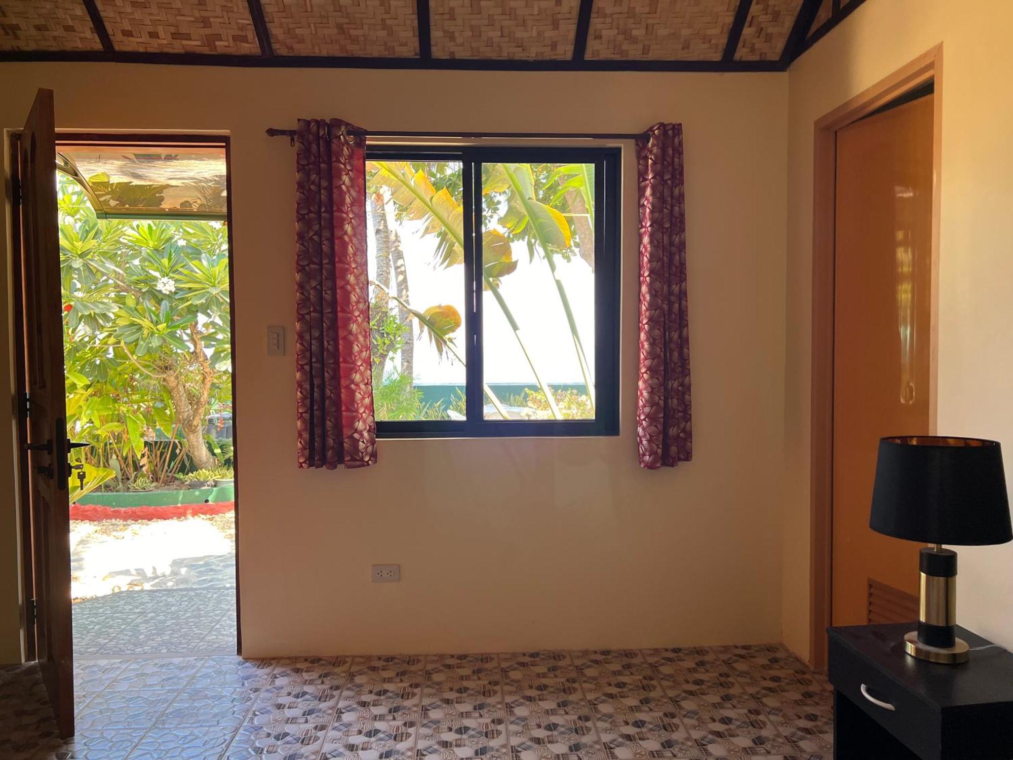 Bamboo Paradise Beach Resort Argao Exterior foto